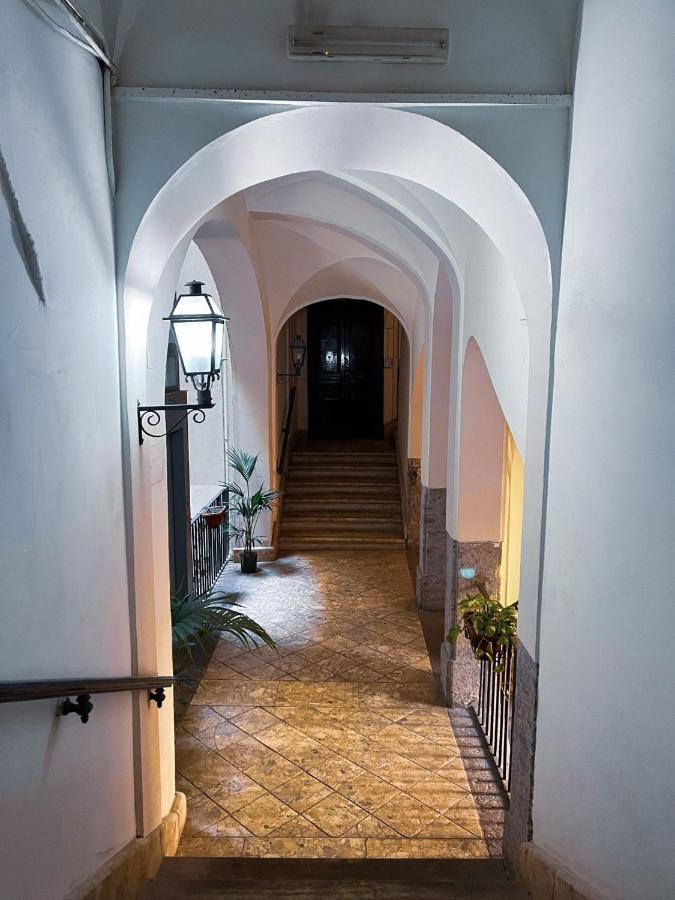 Chez Marie Napoli Daire Dış mekan fotoğraf